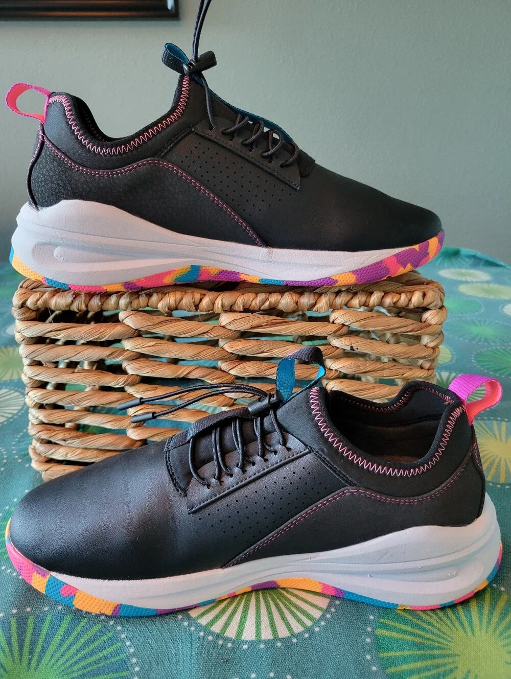 Clove Women's Classic Sneakers Shoes Black / Sunset Pop Size 10
